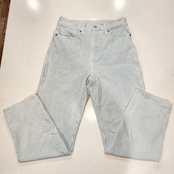 Old Navy Extra High Rise Jeans Women's 4 Sky Hi Straight Blue Striped Button Fly - Picture 4 of 16